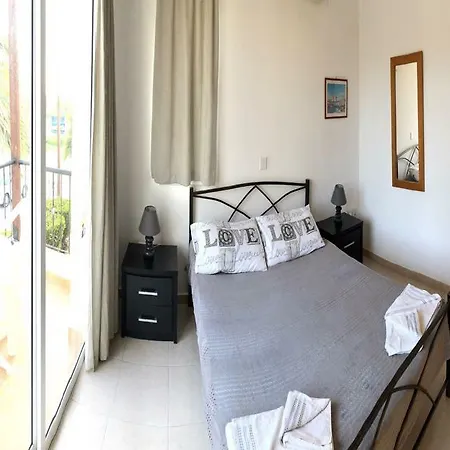 Sirena Sunrise 120 Appartamento Paphos