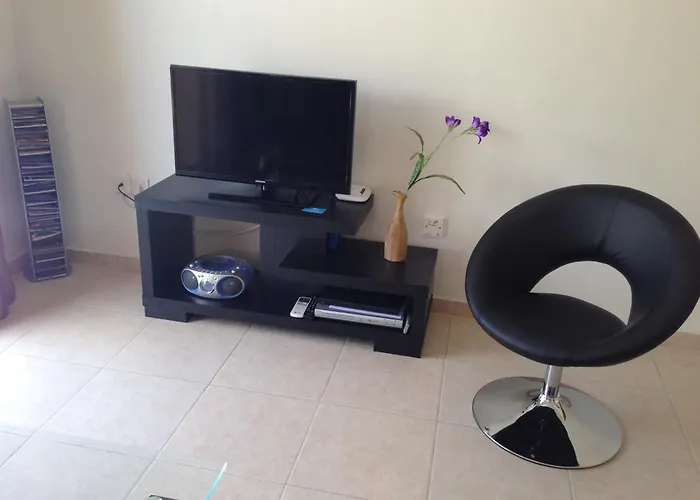 Sirena Sunrise 120 * פאפוס