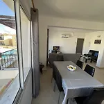 Sirena Sunrise 120 Apartamento